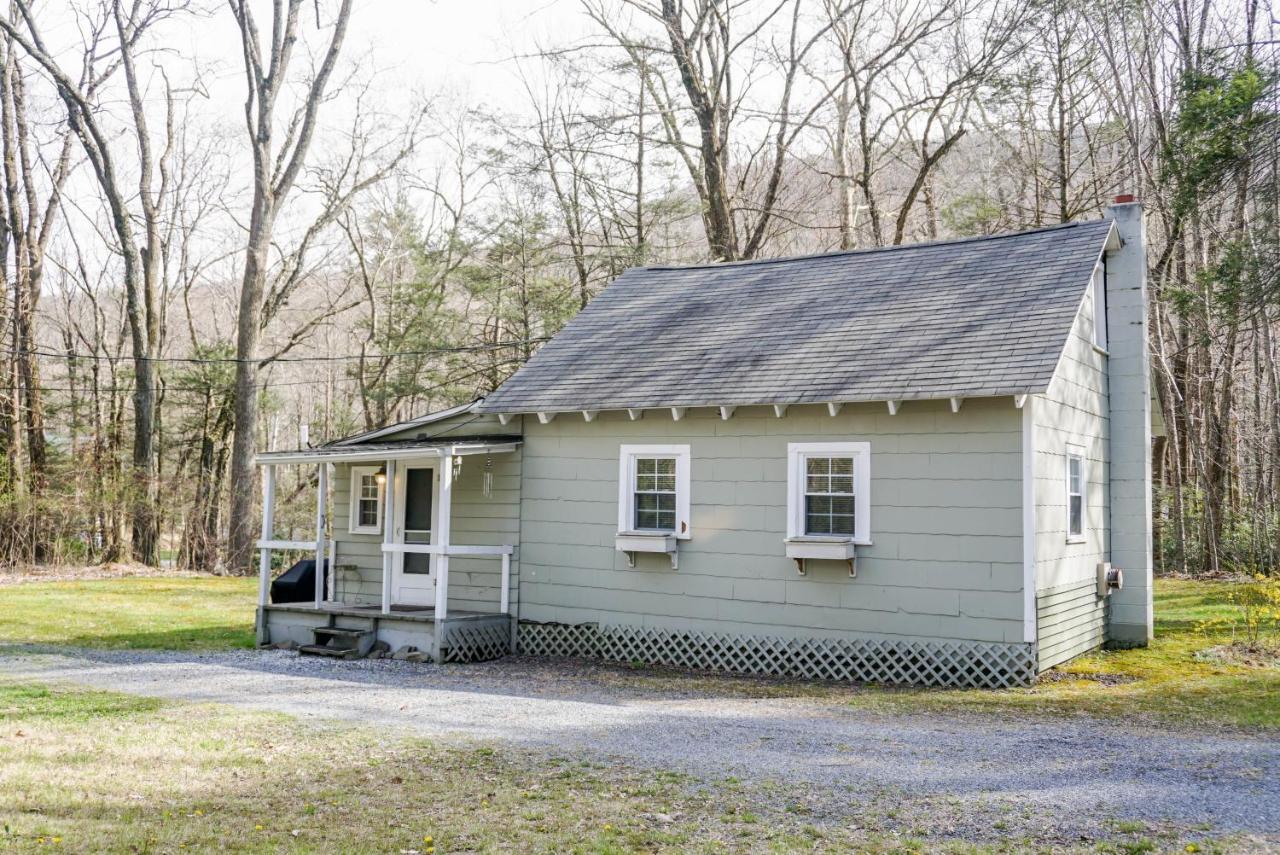 Camelback Cottage - On One Acre & Near Local Attractions Tannersville Eksteriør billede